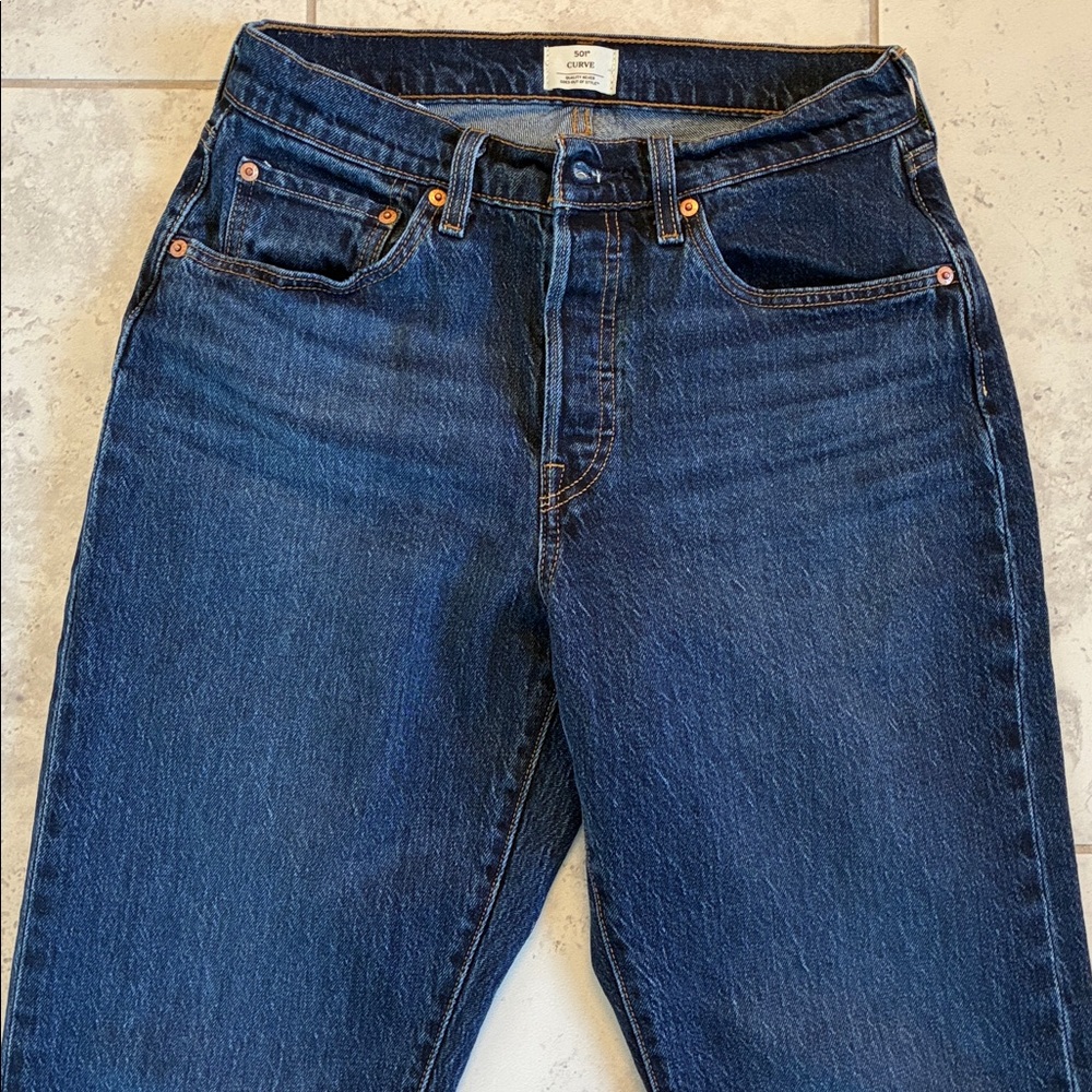 Levi’s 501 curve jeans - Picture 2 of 7